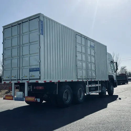 Sinotruk Howo 8×4 Box Cargo Truck
