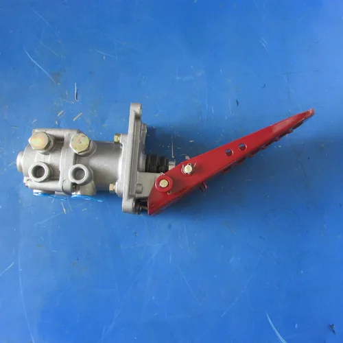 XCMG Air Brake Valve 800936505 XZ50-3514002 | Foot Brake Treadle Valve