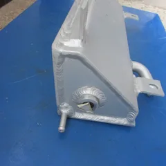 XCMG Construction Machinery Coolant Expansion / Auxiliary Water Tank – OEM Ref. 800358577 XGSX01-157-05