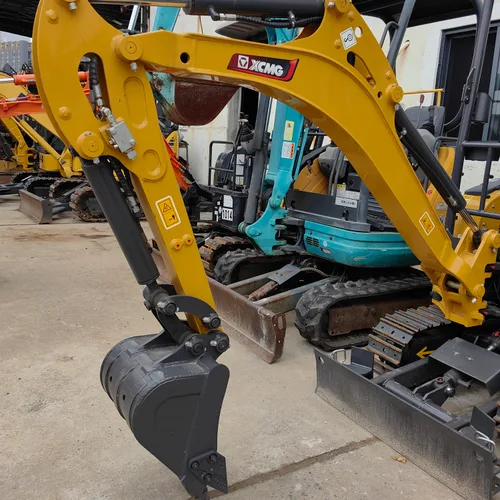 Chinese Brand XCMG XE 17 U-2  New Modle XCMG 17 27 60 75 Brand New Excavator with Powerful Engine in Stock on Sale