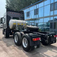 Foton Auman Xingyi LNG Tractor Unit