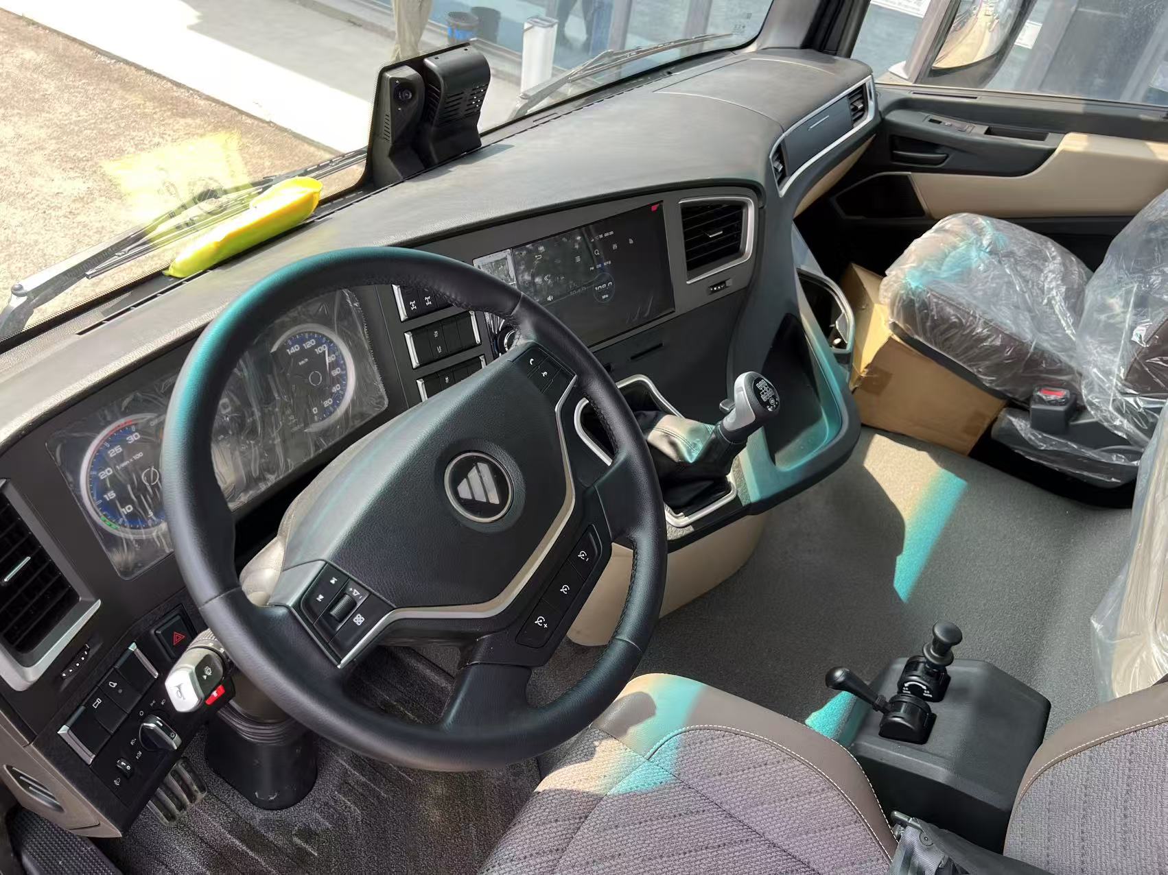 Foton Auman Xingyi LNG Tractor Unit