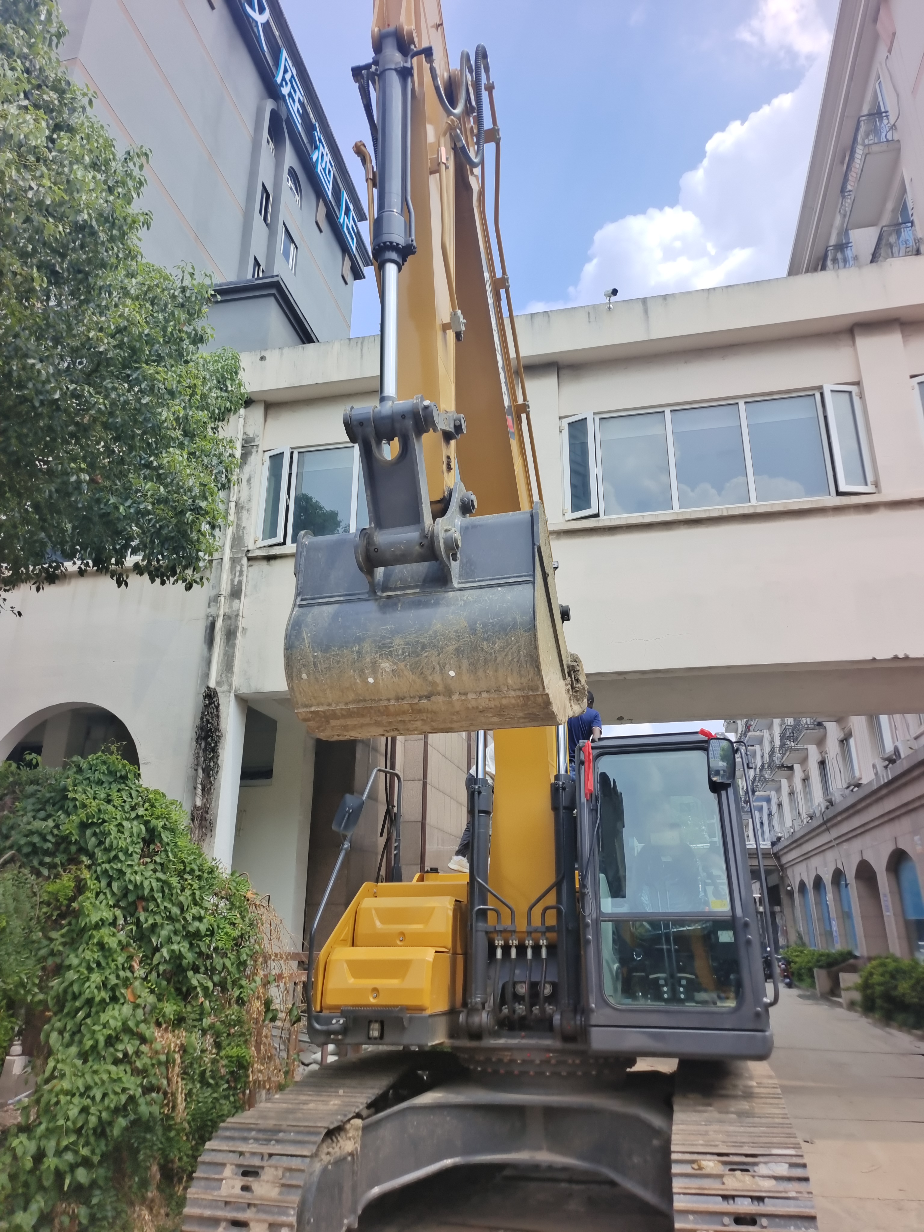 Brand New XCMG Xe215ga Crawler Excavator 8 Brake Wheels Original New Hydraulic Digger Construction Machinery for Sale