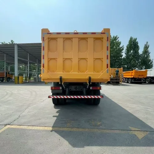 SINOTRUK HOWO 6×4 Heavy Duty Dump Truck