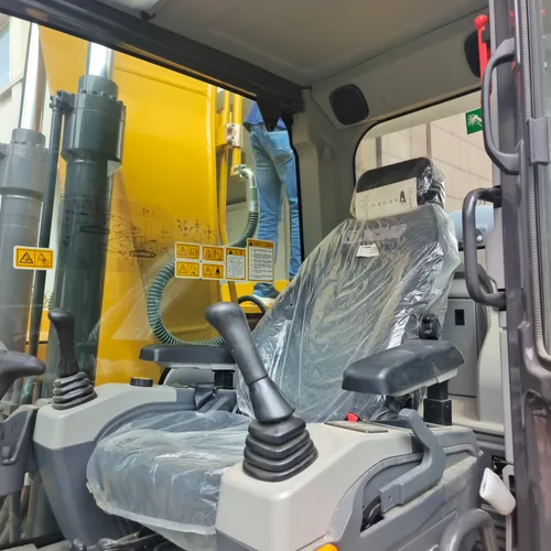 Brand New XCMG Xe215ga Crawler Excavator 8 Brake Wheels Original New Hydraulic Digger Construction Machinery for Sale