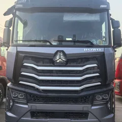 SINOTRUK HOWO MAX 6×4 high-end long-haul tractor truck head