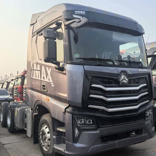 SINOTRUK HOWO MAX 6×4 high-end long-haul tractor truck head