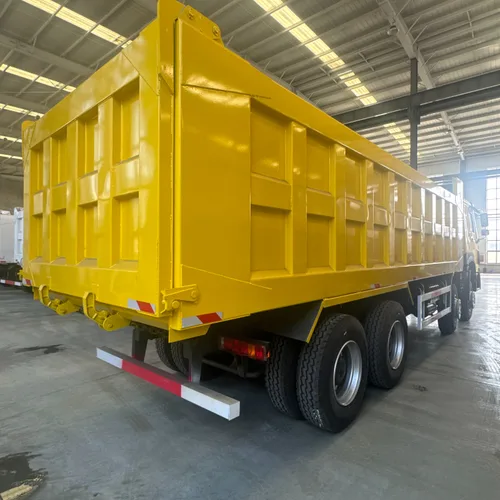 SINOTRUK HOWO 8×4 Heavy-Duty Dump Truck
