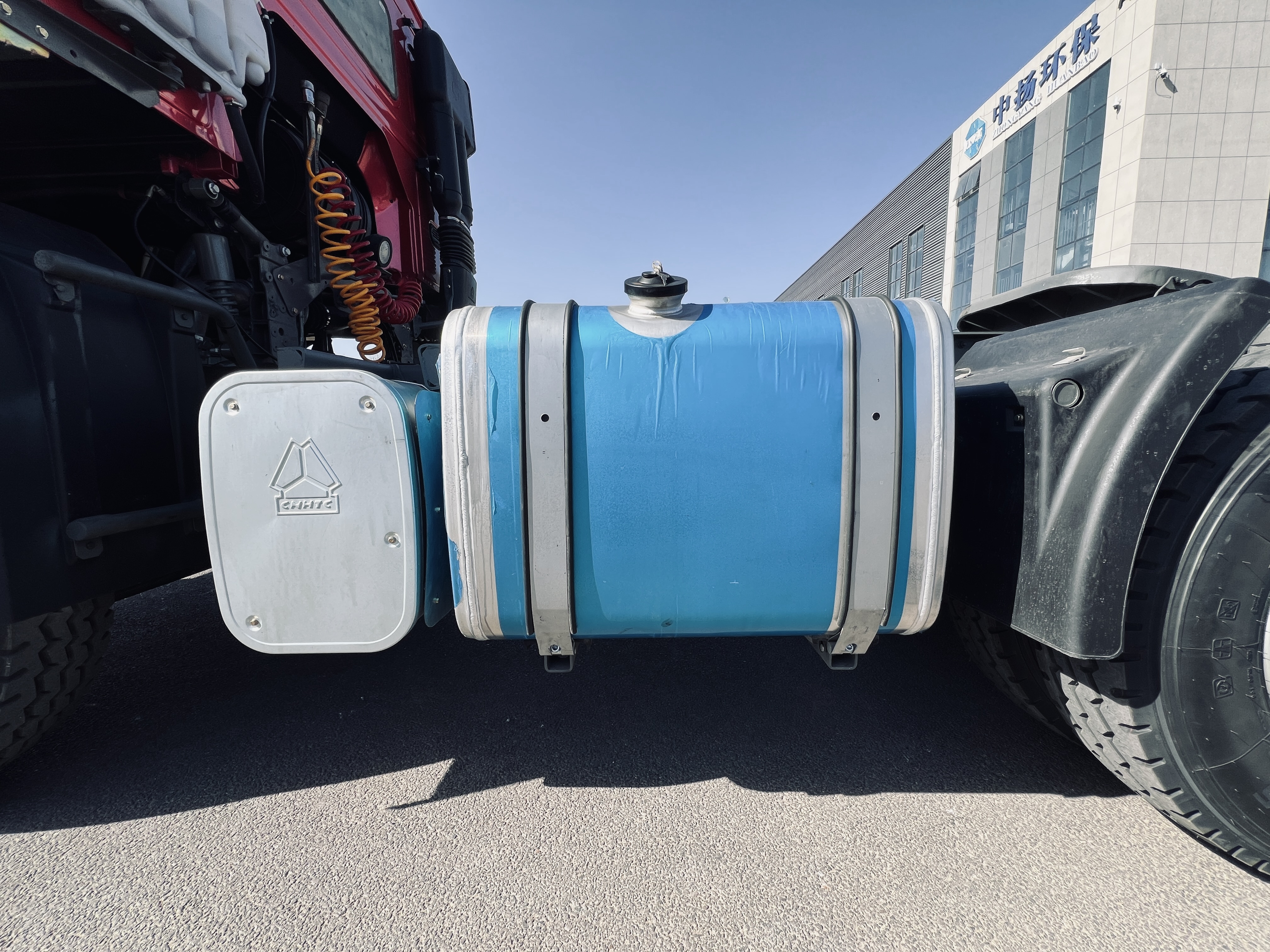 SINOTRUK HOWO 371HP 6×4 Tractor Truck