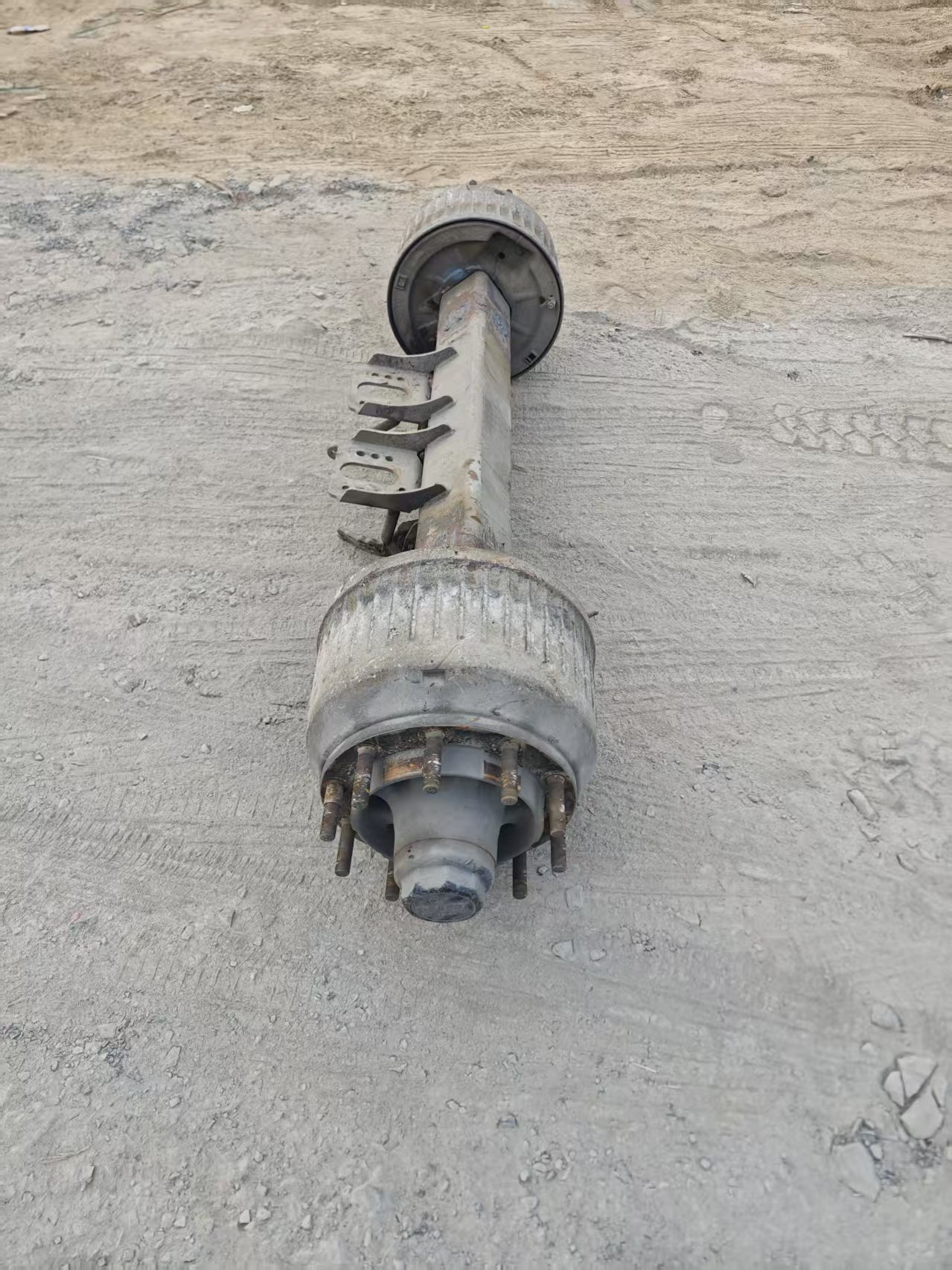 Used Semi Trailer Axle Truck Axle High Load Capacity 25T FUWA BPW Rail Steel Drum & Disc Brake in Stock