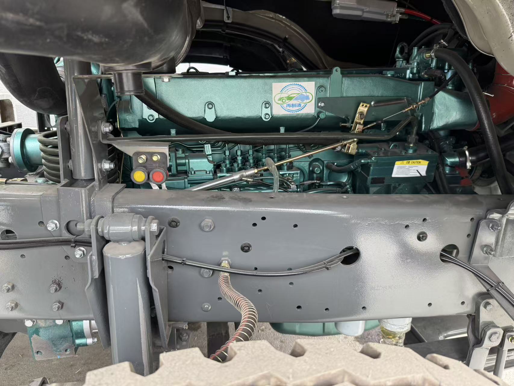 Heavy Duty Truck HOWO National Three Major Pump Mixing Truck