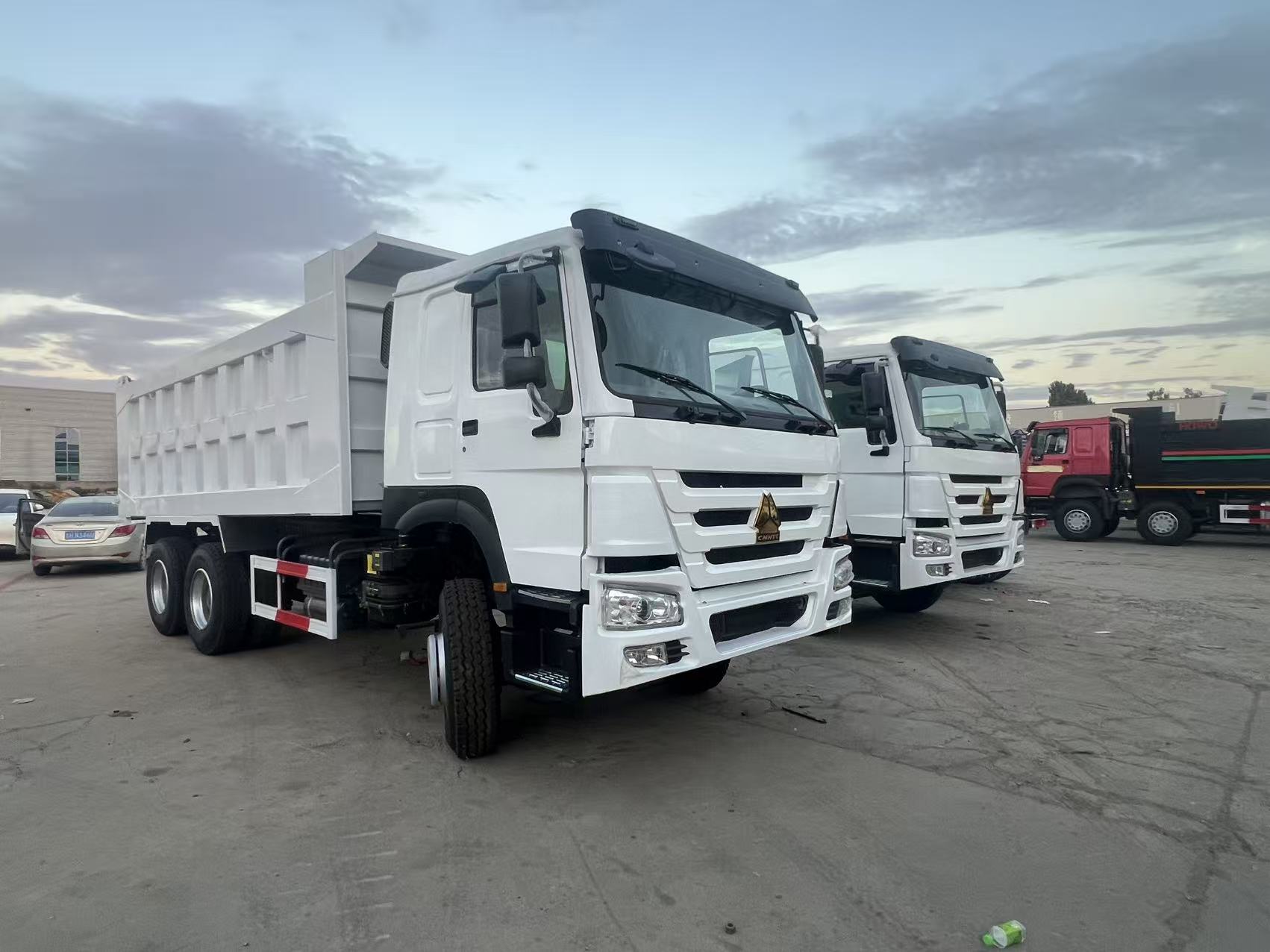 Spot Fully Refurbished Sinotruk HOWO 371 6×4 Heavy Tipper Truck 371HP Complete Vehicle With Full Inspection & Export Documents For Mine Construction Sand Ore Waste Bulk Export Shipment