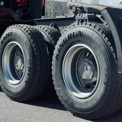 SINOTRUK HOWO 371HP 6×4 Tractor Truck