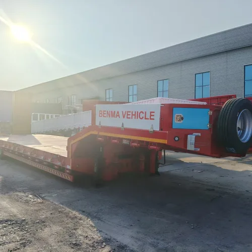 3 Axle Low Bed Semi Trailer With Hydraulic Ramp For Excavator Transport BENMA Vehicle Heavy Duty Lowboy Trailer