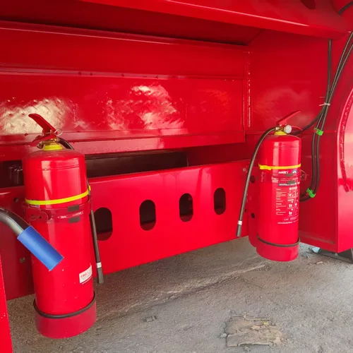 3 Axle Low Bed Semi Trailer With Hydraulic Ramp For Excavator Transport BENMA Vehicle Heavy Duty Lowboy Trailer