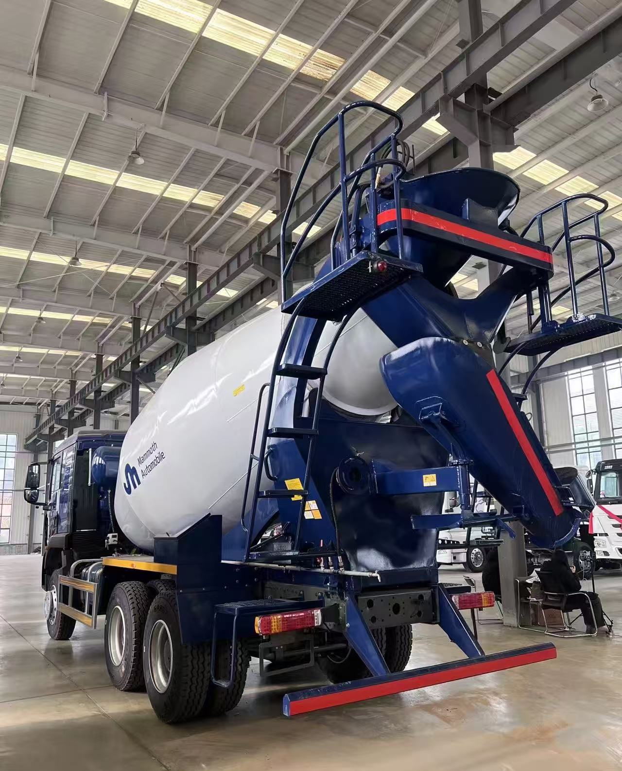 Used HOWO 6X4 Concrete Mixer Truck, 10/12 Cubic Cement Mixer Tank Truck, Second-hand Mixer Vehicle for Construction Export