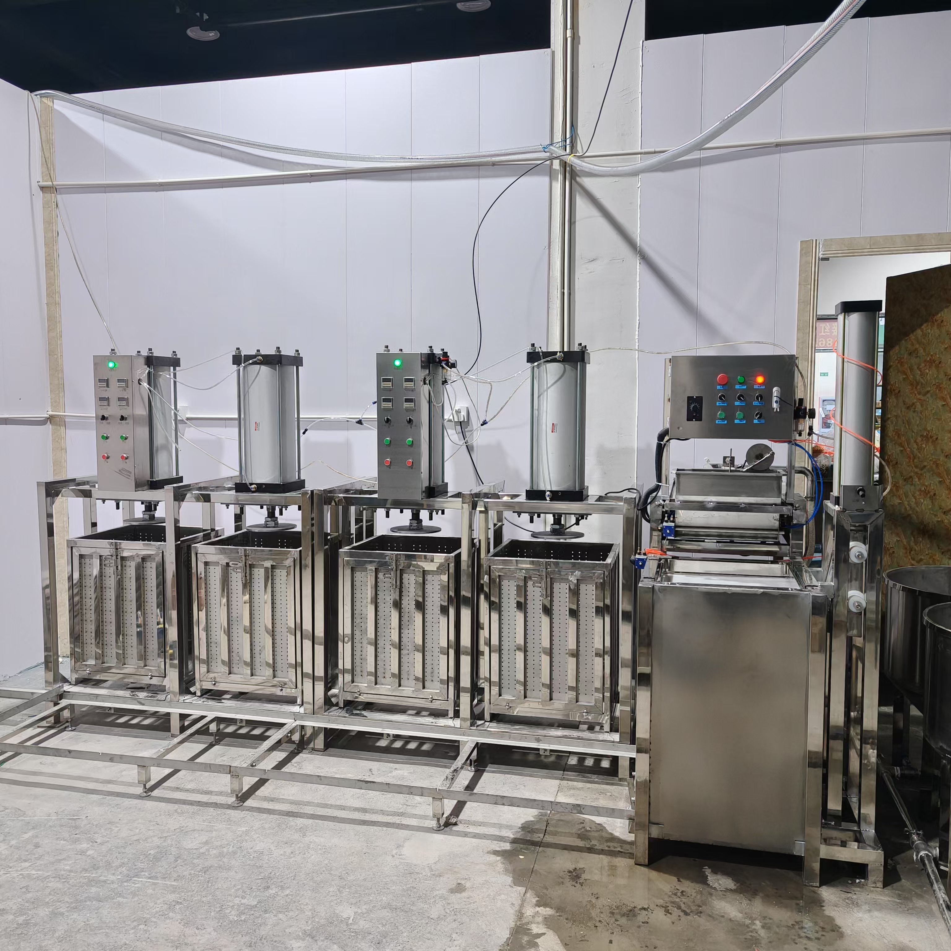 4-Station Automatic Dried Tofu Machine, Pneumatic Continuous Pressing Tofu Cubes Production Line, Commercial Stainless Steel Tofu Forming Equipment