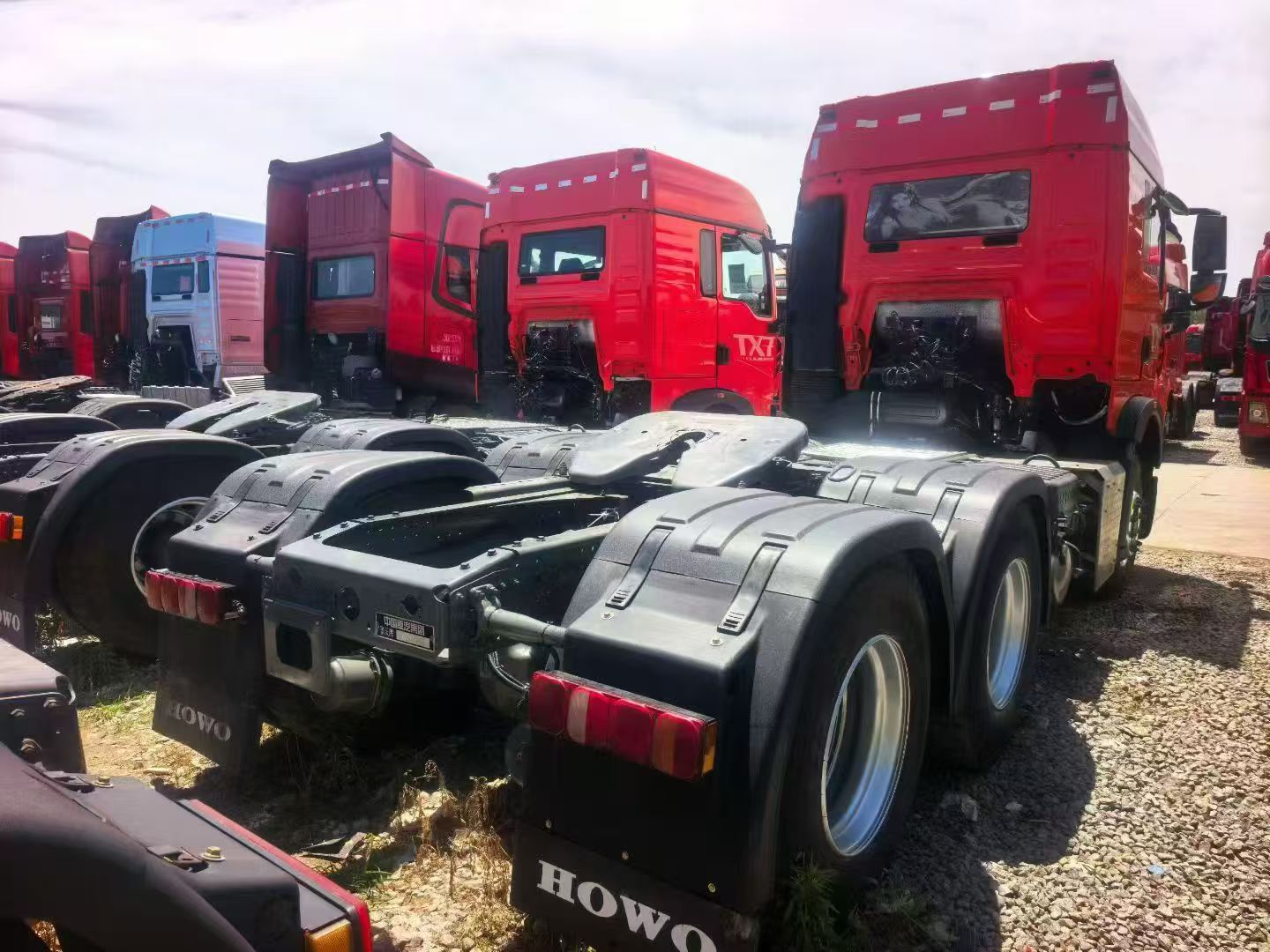 Used HOWO TX7 460HP Tractor Truck