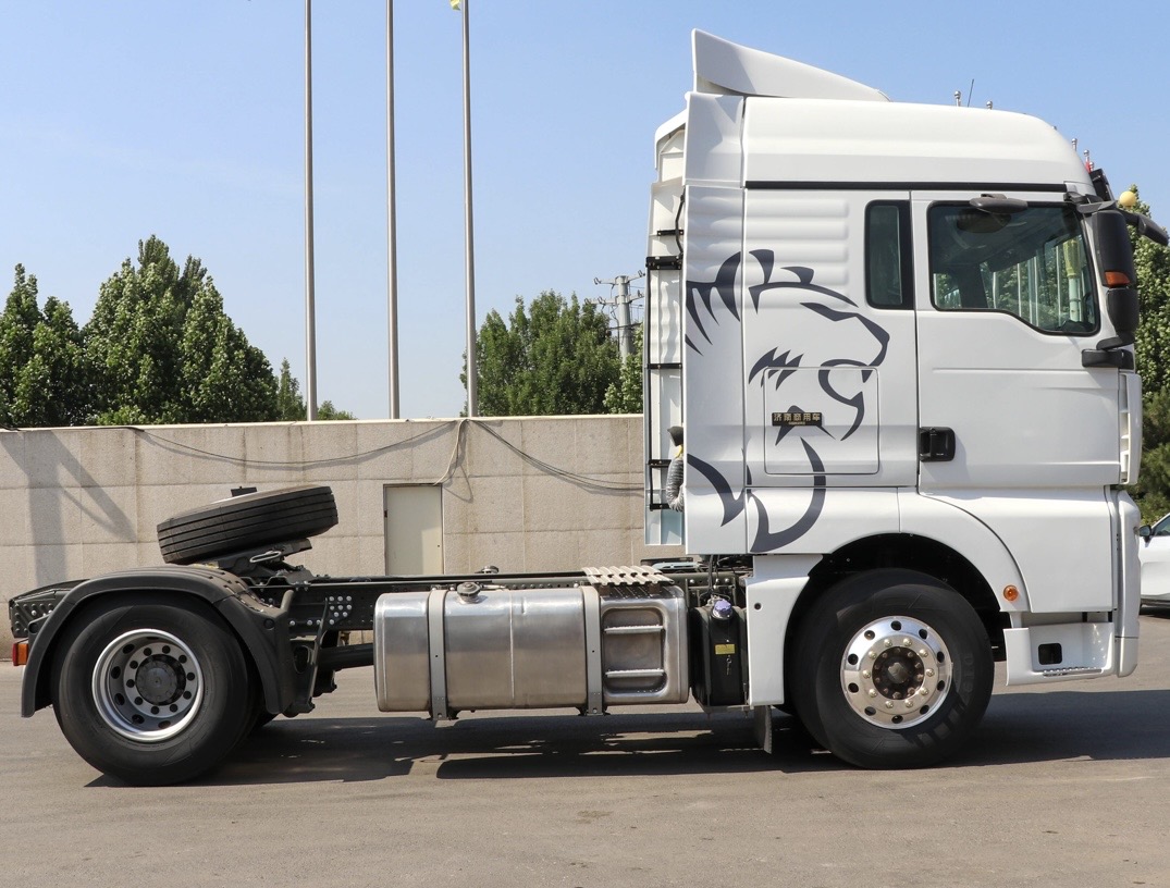 SITRAK 4x2 Heavy Duty Tractor Truck