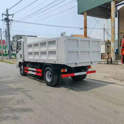 Used HOWO 4X2 Light Dump Tipper Truck, 4.2m Small Dumper for Construction Sand Short Haul Export