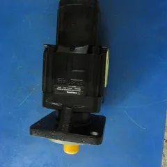 XCMG Right-Rotation Double Pump 803083600 (Model KP30.61/PLP20.20-R) | Dual Code, SAE Flange