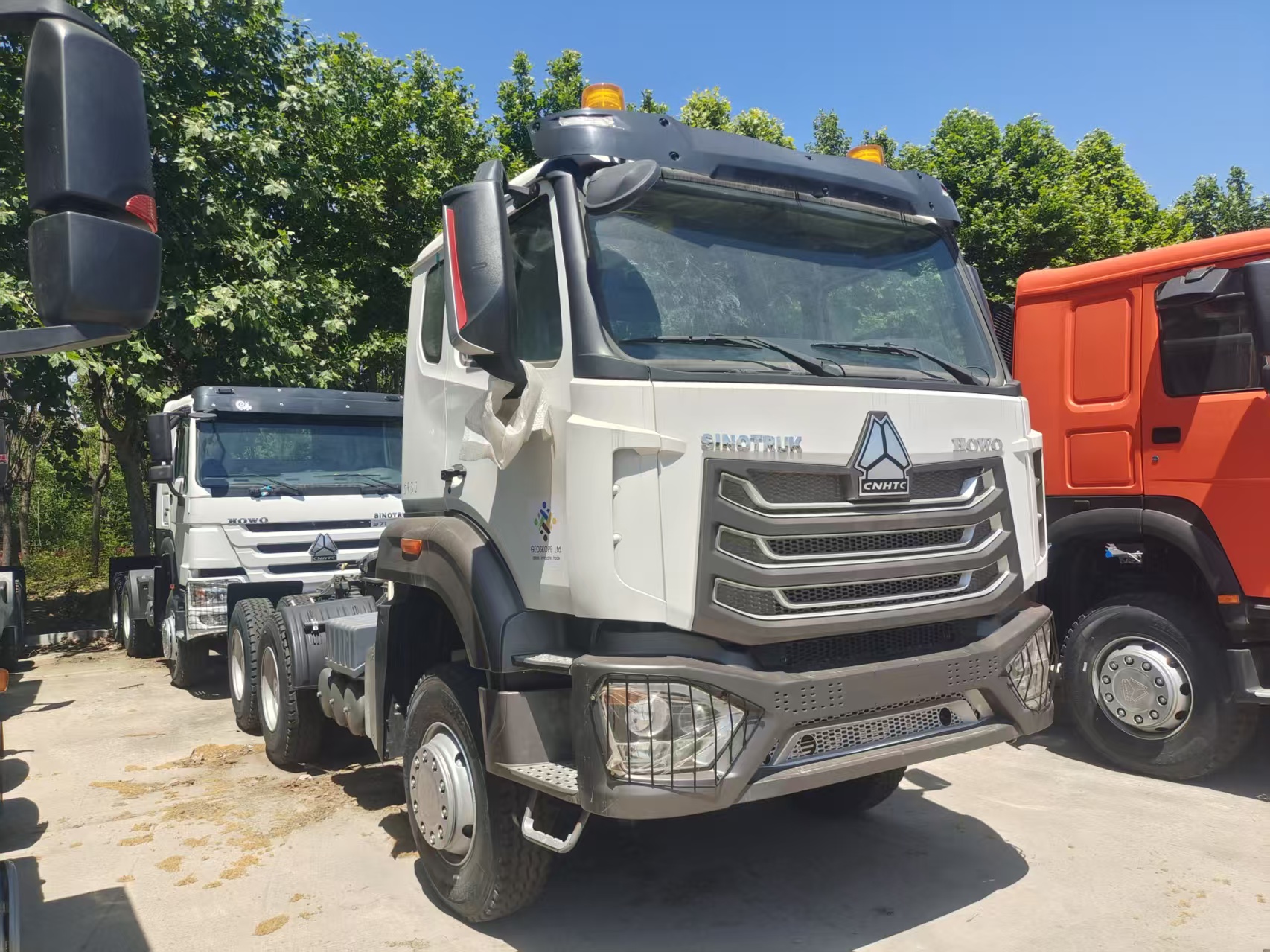 New & Refurbished Sinotruk HOWO NX 6×4 Heavy Tractor Truck Weichai Diesel Engine Long Distance Container Coal Logistics Transport Vehicle Export To Africa Central Asia Southeast Asia