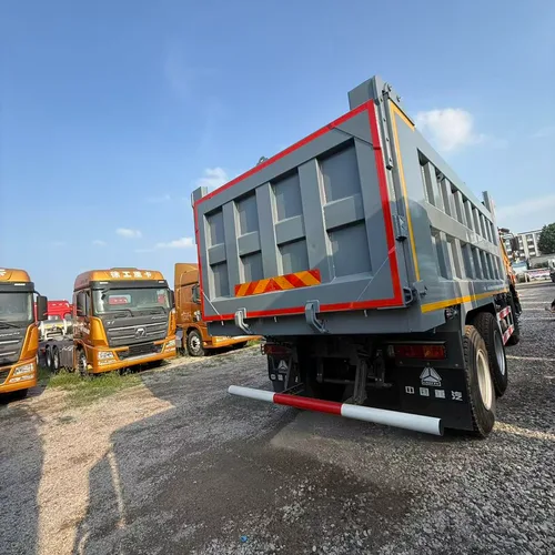 Brand New Sinotruk Howo 6X4 Dump Truck 380HP 12.5 Ton Payload Tipper Truck Export Price 19110-23520 USD