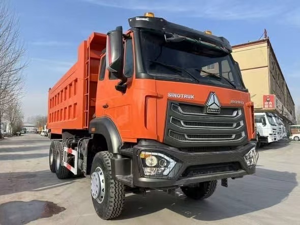 SINOTRUK HOWO 6×4 Dump Truck 371HP 10 Tires 5.8m Cargo Box Tipper Truck Custom Refurbishment For Oversea Export