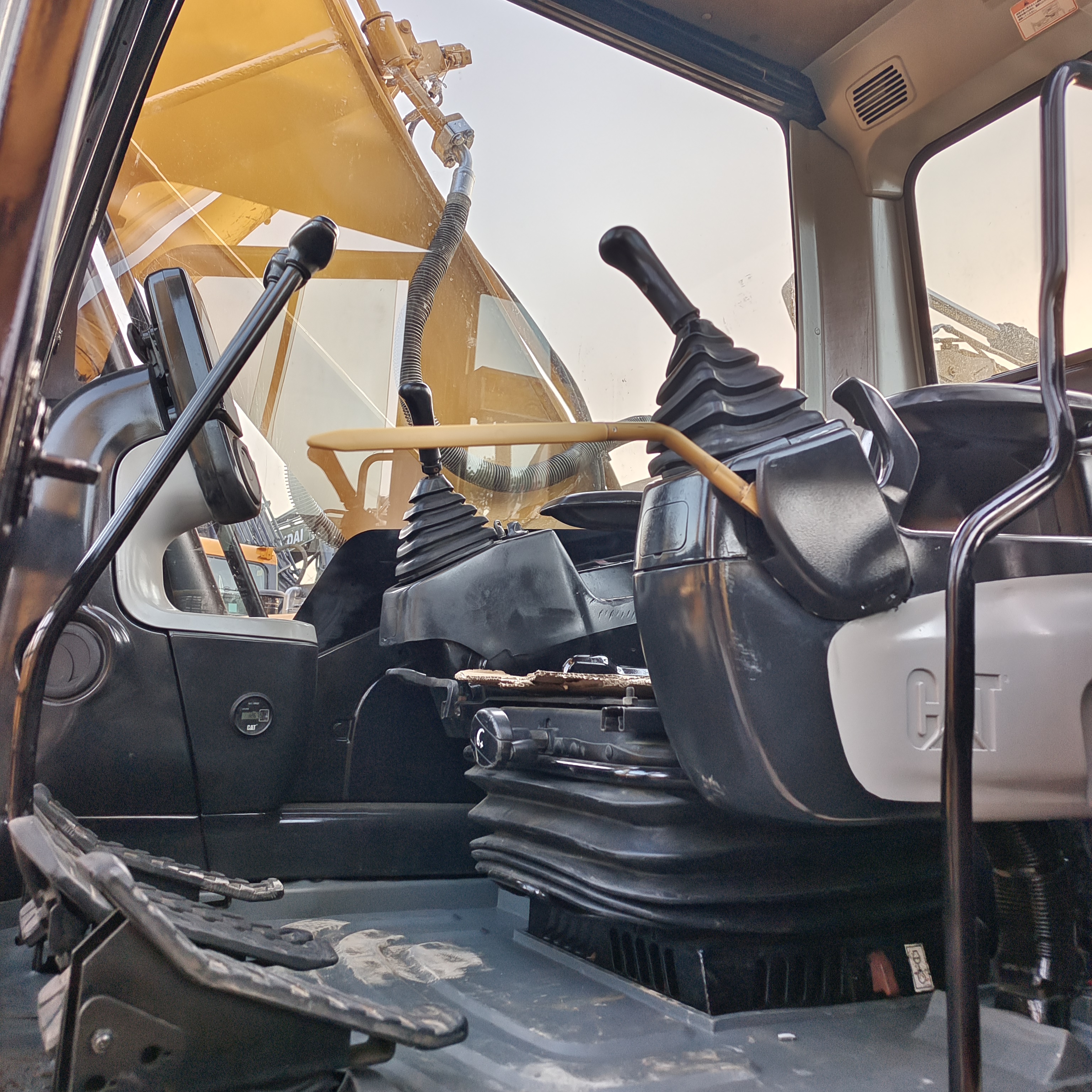 Retroexcavadora 90% New Used Cat 320d 320d2 320dl 320 330 330d 336D 336 20 Ton Used Caterpillarr 320d Second Hand Excavator for Sale