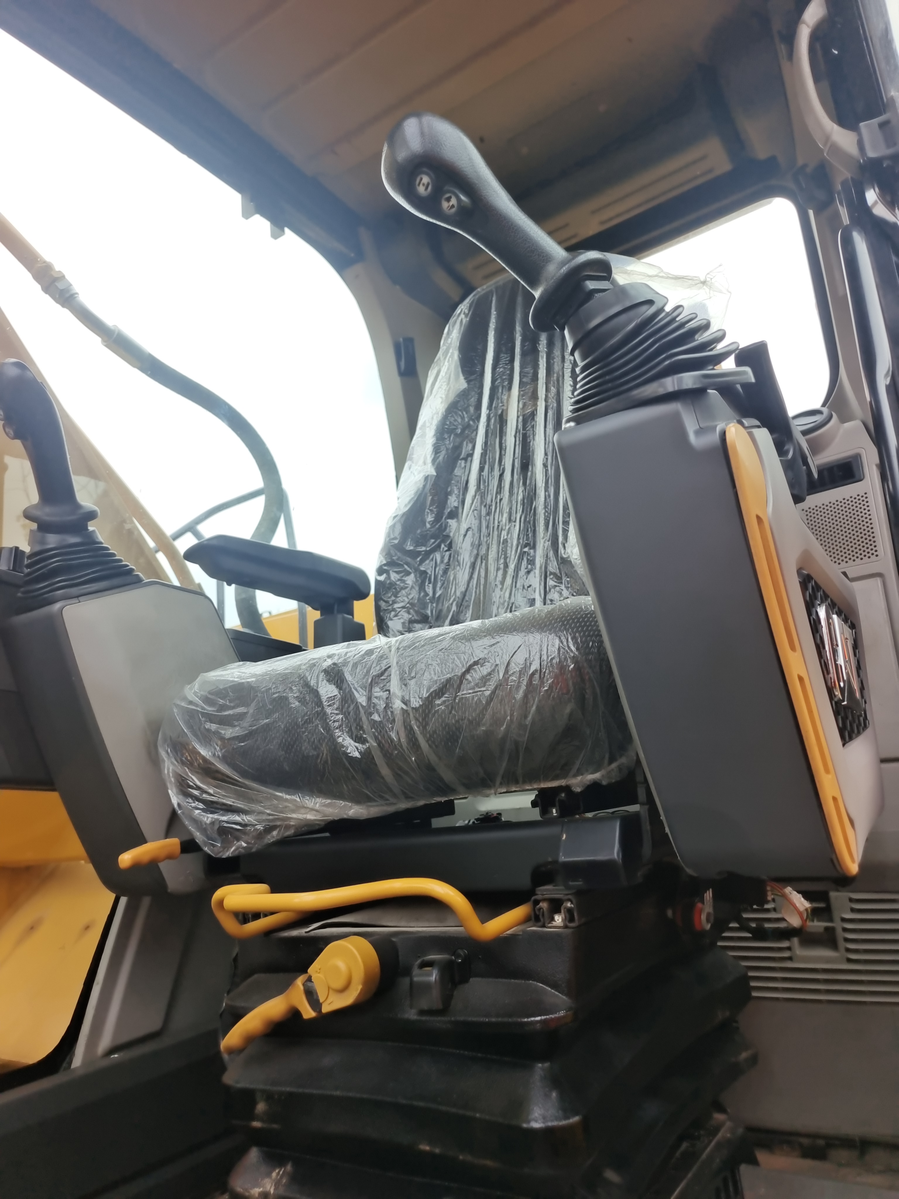 Original Cat 323gx Crawler Excavator 1.2m³ Bucket for Rental & General Construction