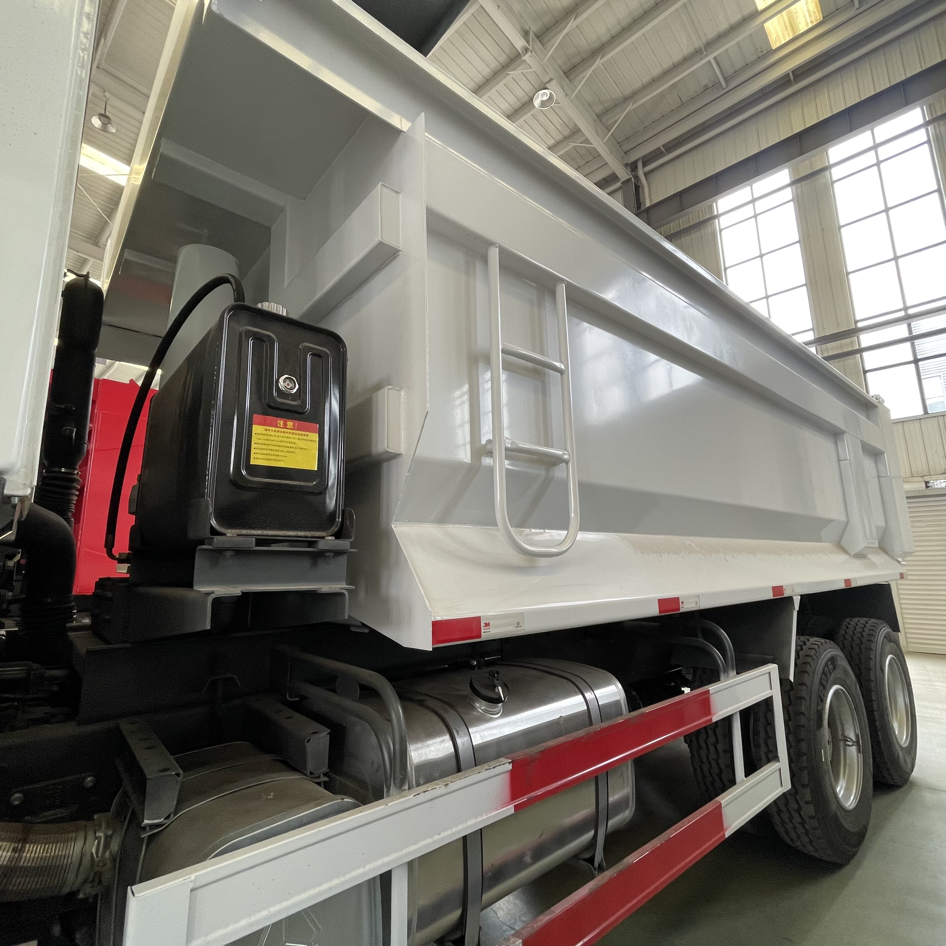 Sinotruk HOWO 6×4 Dump Truck