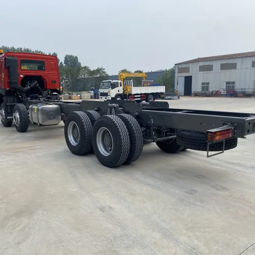 SINOTRUK HOWO 8×4 Special Engineering Chassis 420HP