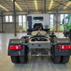 SINOTRUK HOWO 6×4 400HP Special Engineering Chassis
