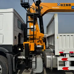 Sinotruk HOWO 6×4 XCMG Telescopic Boom Truck Mounted Crane