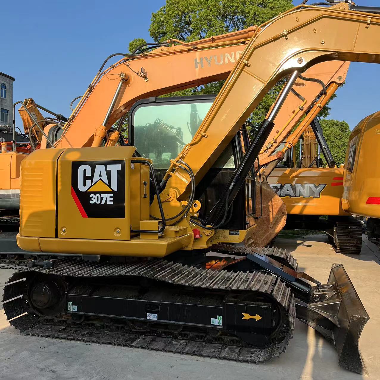 Used Excavator Original Japan Cat 320d 330d 336D Caterpillar 320d2 320d2l 312D Cheap Secondhand Diggers 312D 320d2gc 312 325 320gc 305.5 with CE/EPA Certificate