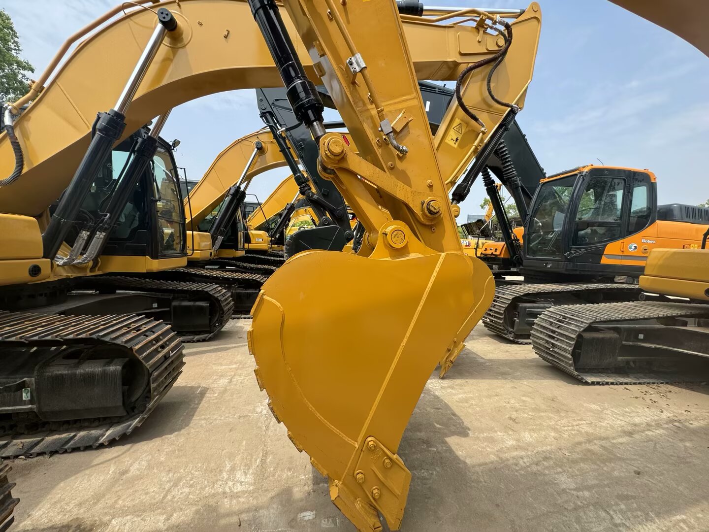 Used Cat 323gx Excavator - Excellent Working Condition