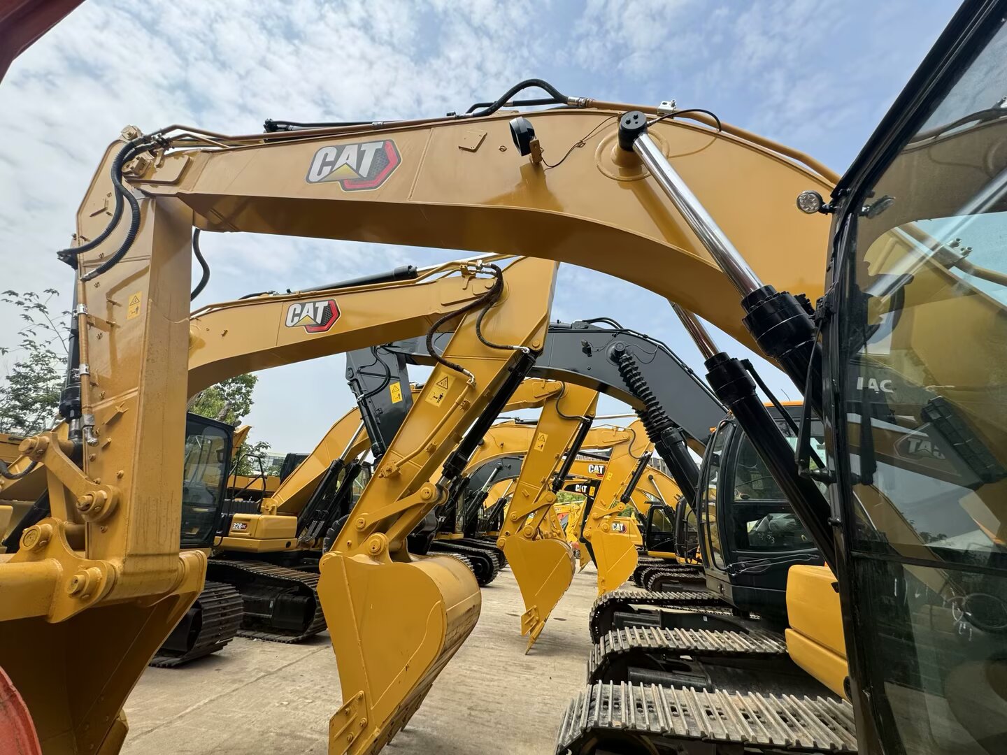 Used Cat 323gx Excavator - Excellent Working Condition