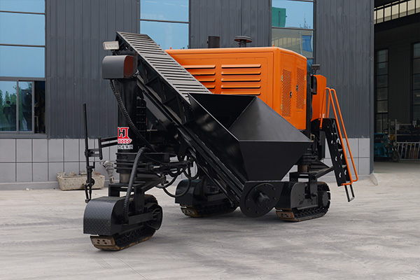 Large Diesel Crawler Asphalt Paver Intelligent Auto Leveling Road Paving Machinery For Overseas Highway Construction Project Whole Machine Export Support USD PI Bulk Container Shipment