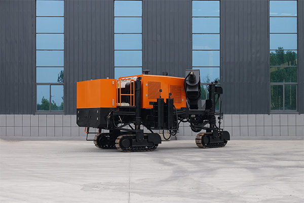 Large Diesel Crawler Asphalt Paver Intelligent Auto Leveling Road Paving Machinery For Overseas Highway Construction Project Whole Machine Export Support USD PI Bulk Container Shipment