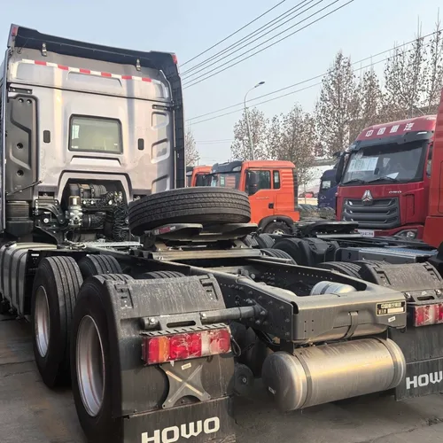 SINOTRUK HOWO MAX 6×4 Heavy Duty Tractor Head Truck
