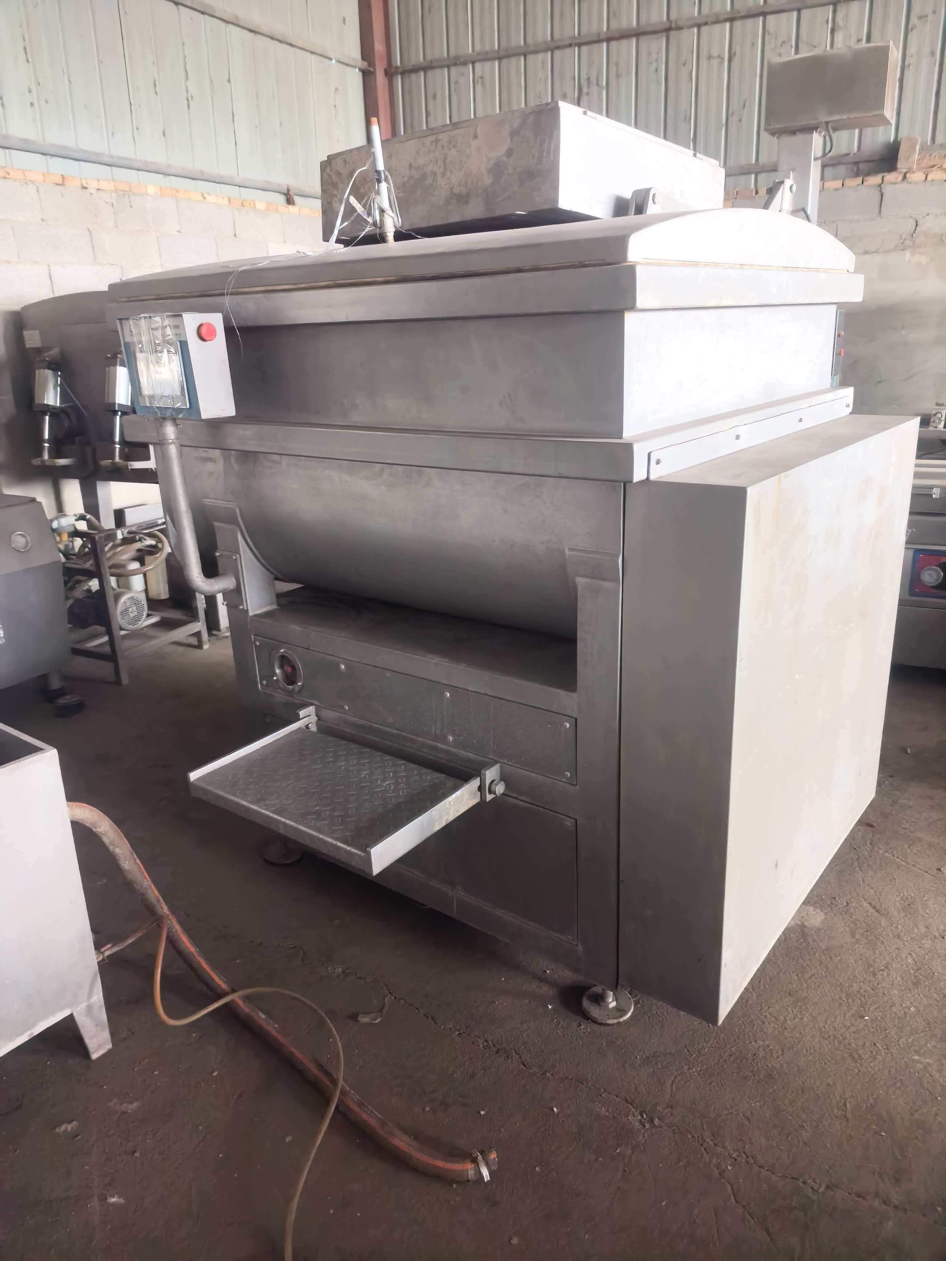 Used Horizontal Vacuum Meat Mixer 304 Stainless Steel Double Shaft Stuffing Blending Machine For Sausage Ham Meatball Dumpling Filling Processing Factory Bulk Export FOB USD Price Available