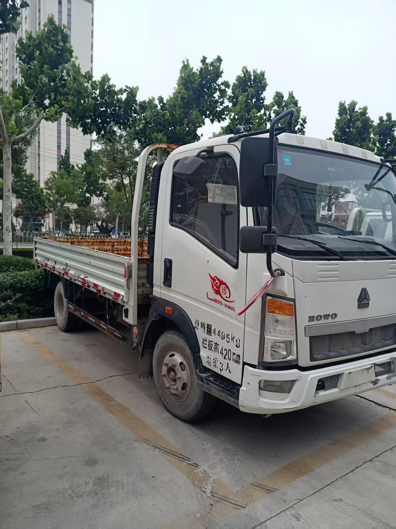 Factory Supply Second Hand HOWO Wide Five-door Delivery Truck For Fruit Vegetable Building Material Bulk Container Export To Southeast Asia Market