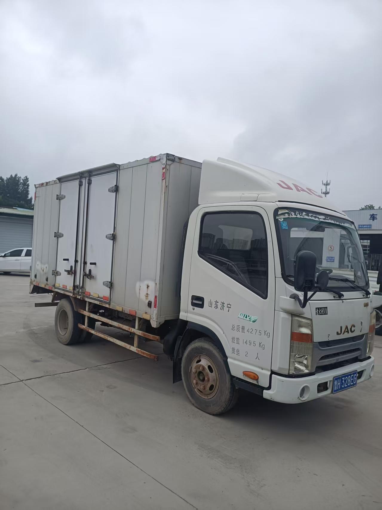 JAC Express Delivery Lorry WP3 Euro 4 Engine With Power Steering