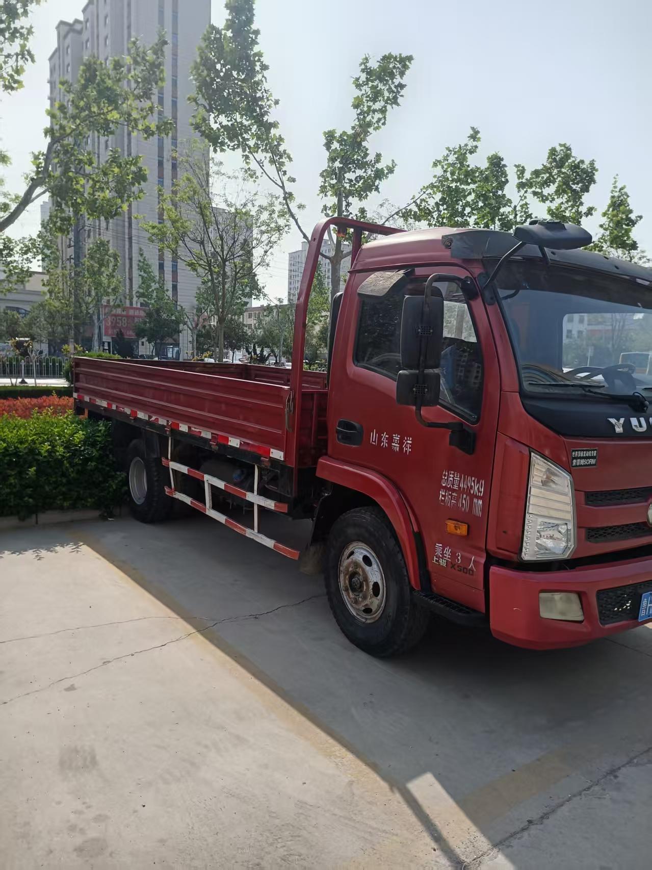 Used 2018 YUEJIN 4.2m Heavy Duty Flatbed Light Truck SOFIM Engine Power Steering Air Brake 750R16 Tyres For Construction Agricultural Goods Short Distance Transport Bulk Export FOB USD Price Available