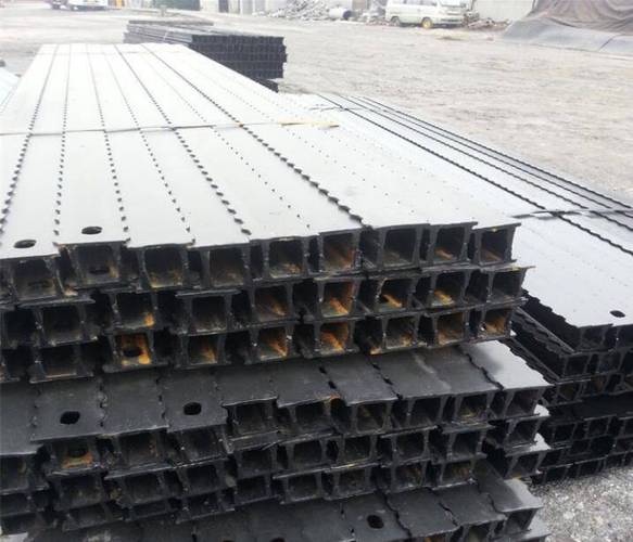 Cross Articulated Roof Beam DJB1400