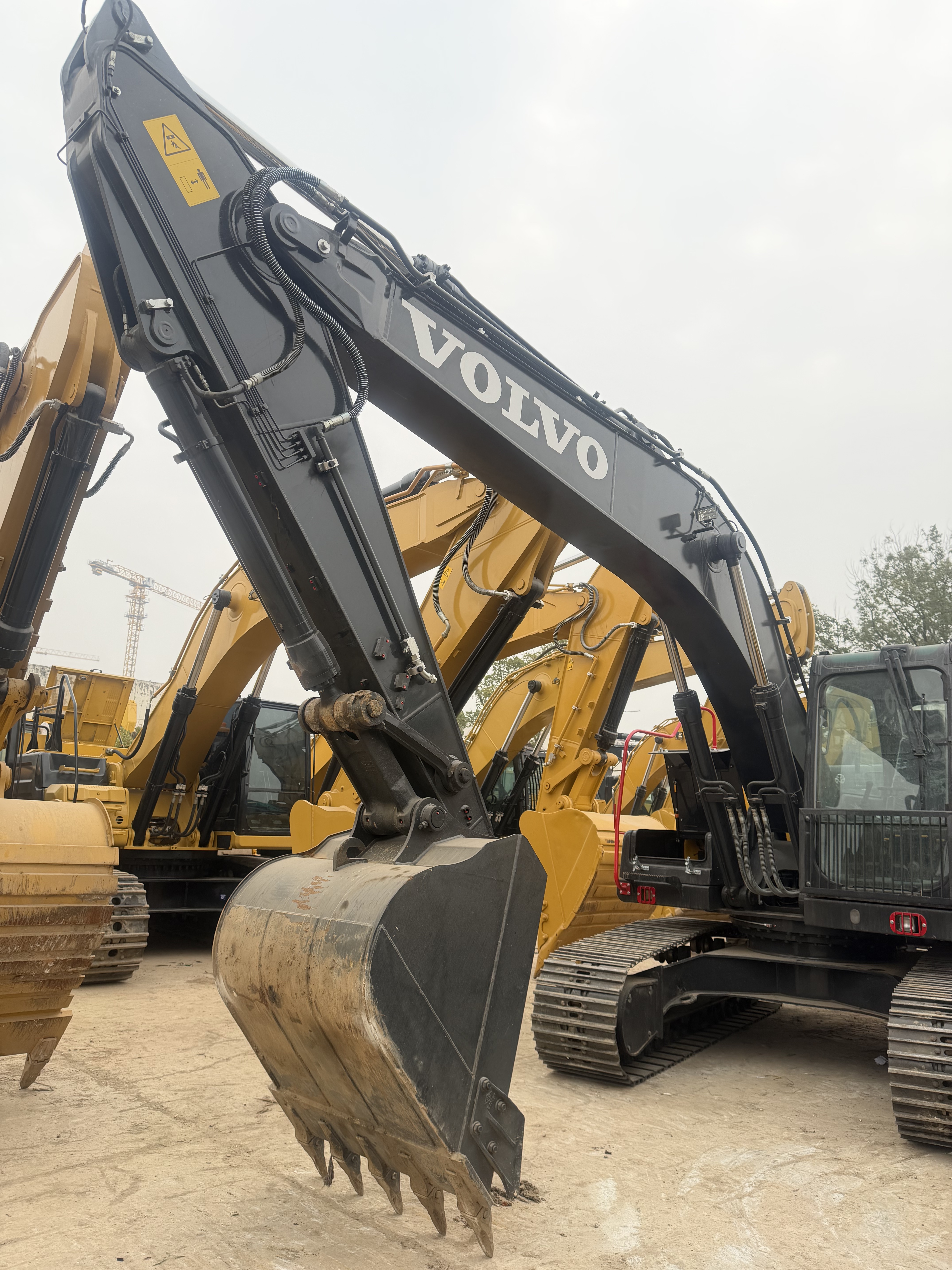 Volvo210DL 28th Anniversary Promotion Price