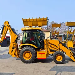 Ergonomic 180-degree rotating seat and hydraulic pilot controls in SHENTUI loader