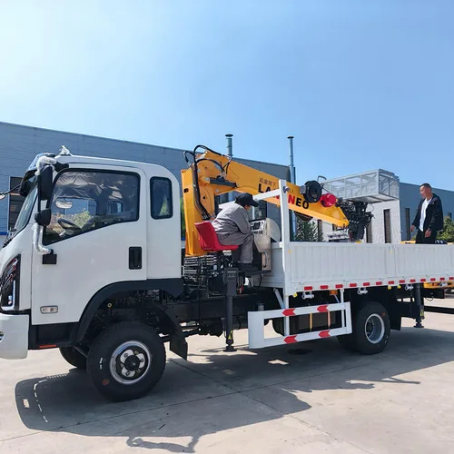 LANDNEO-360-degree-rotating-boom-lift-utility-services