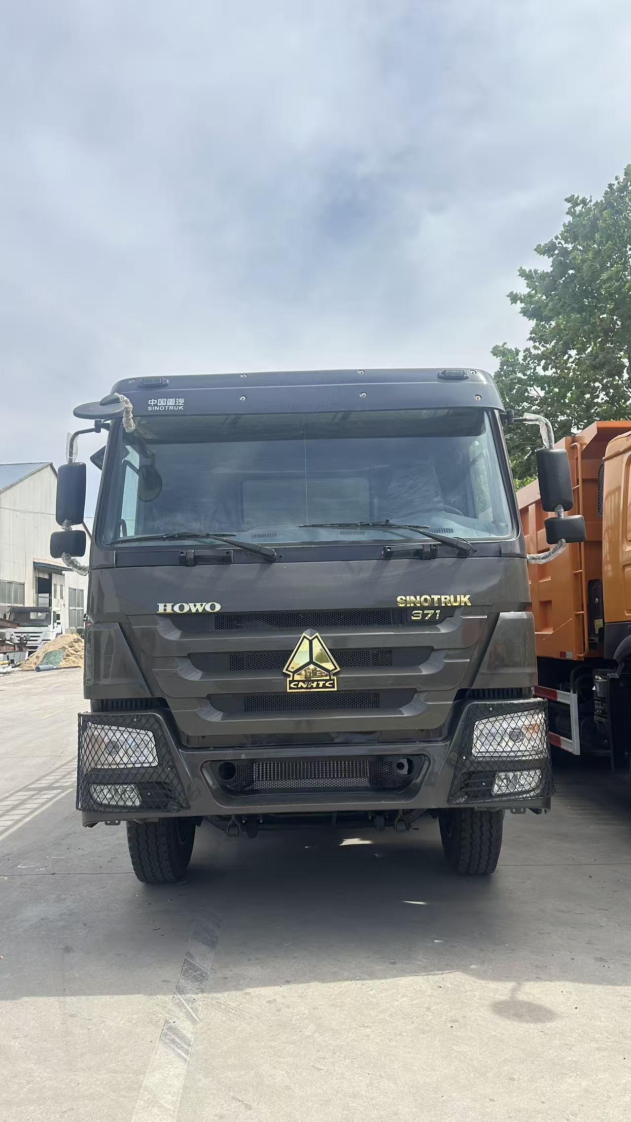 HOWO 6×4 drop side cargo truck