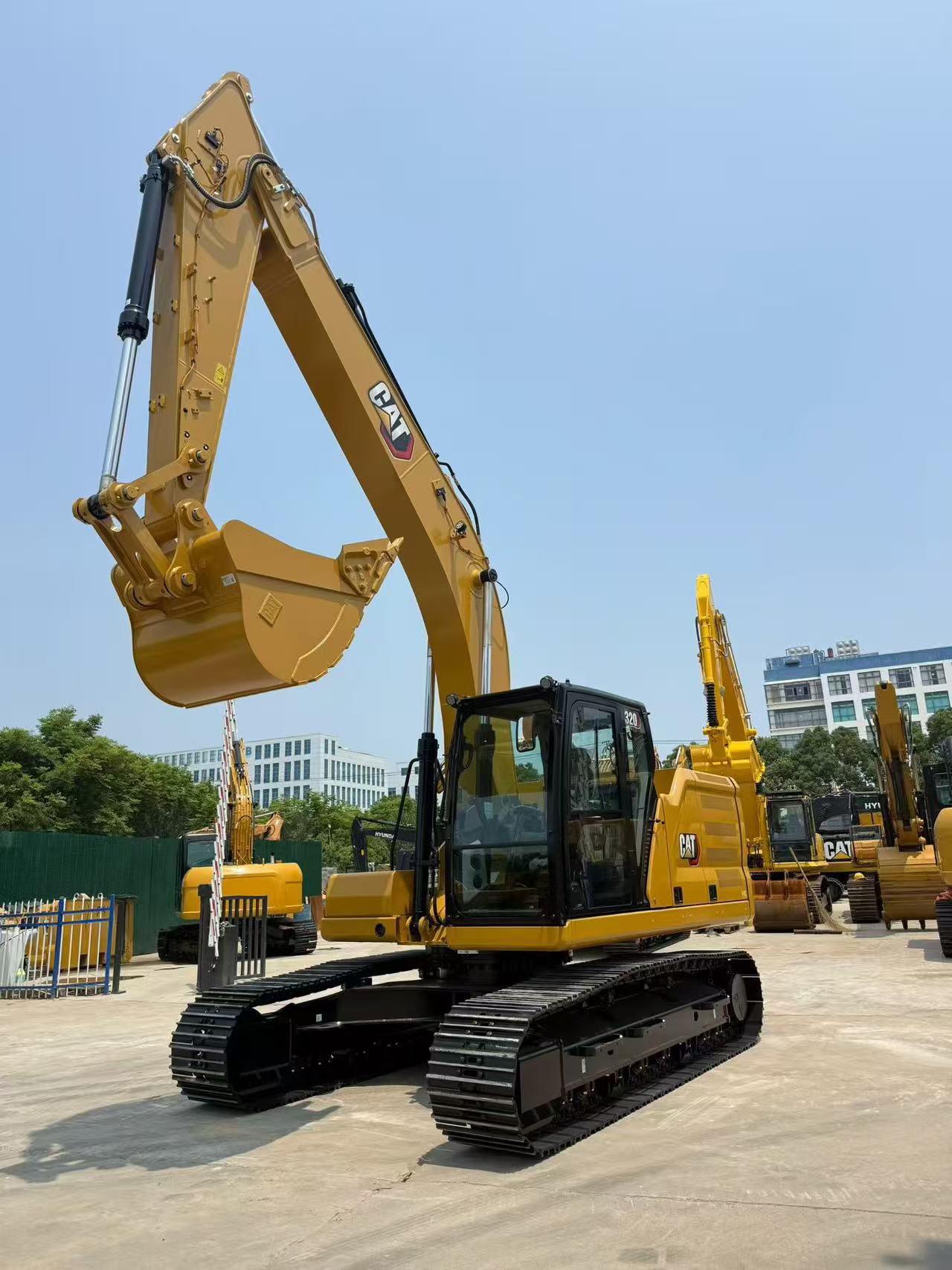 Generation CAT320GC Premium Digger With C4.4 Low Fuel Engine Road Farm Machinery Wholesale To Africa Southeast Asia With USD PI